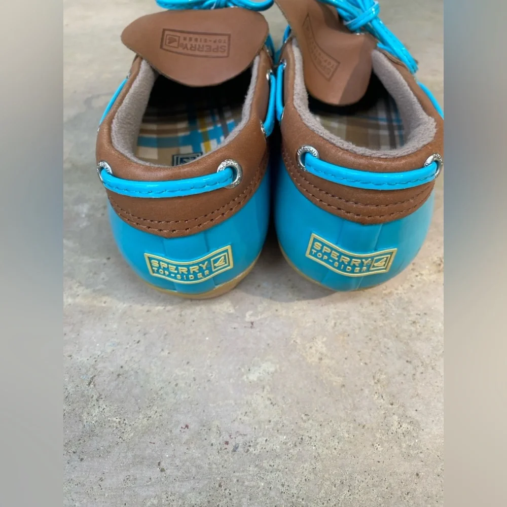 Sperry Women’s Blue & Brown Duck Shoes